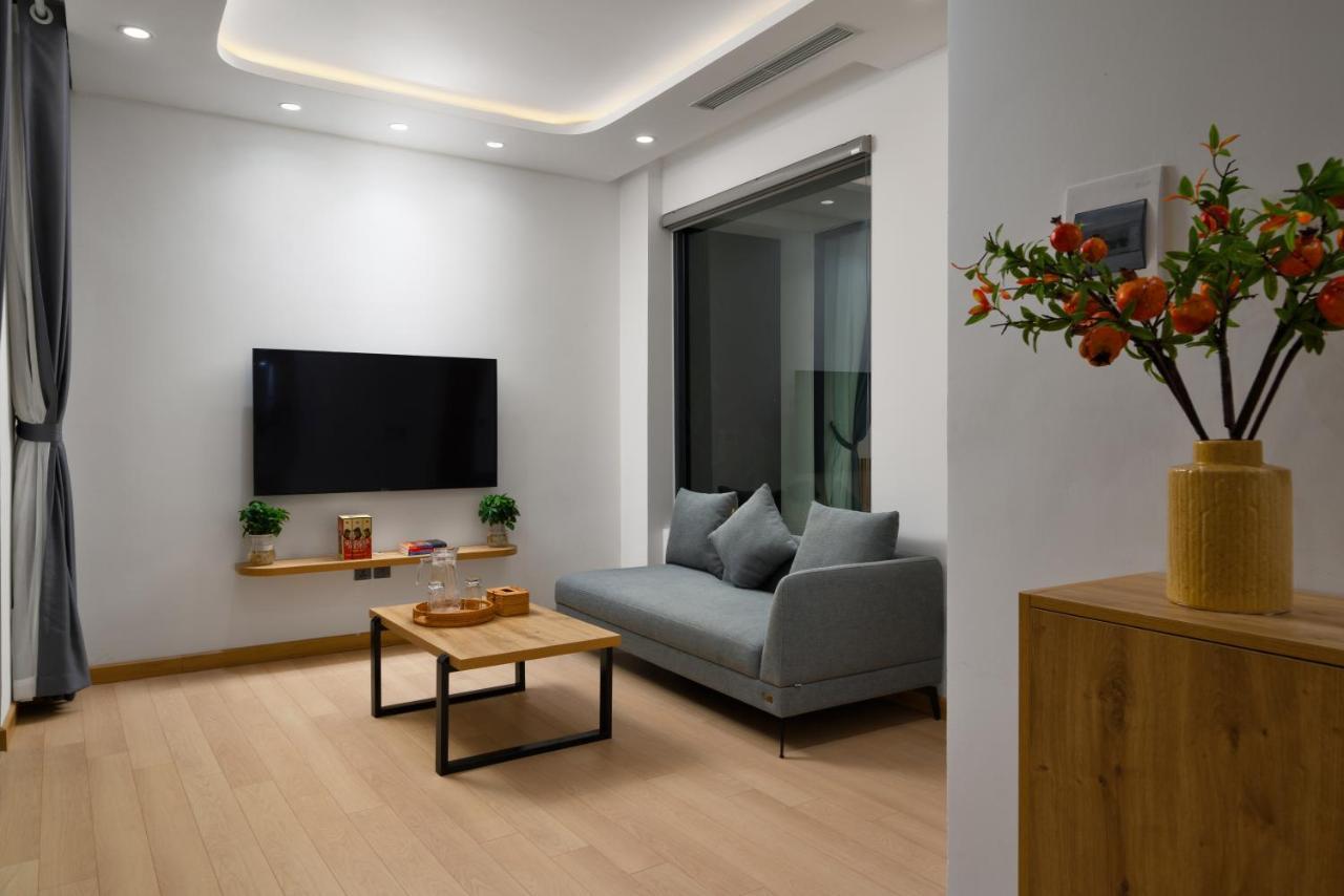 The Galaxy Home Doi Can Hotel And Apartment ハノイ市 エクステリア 写真