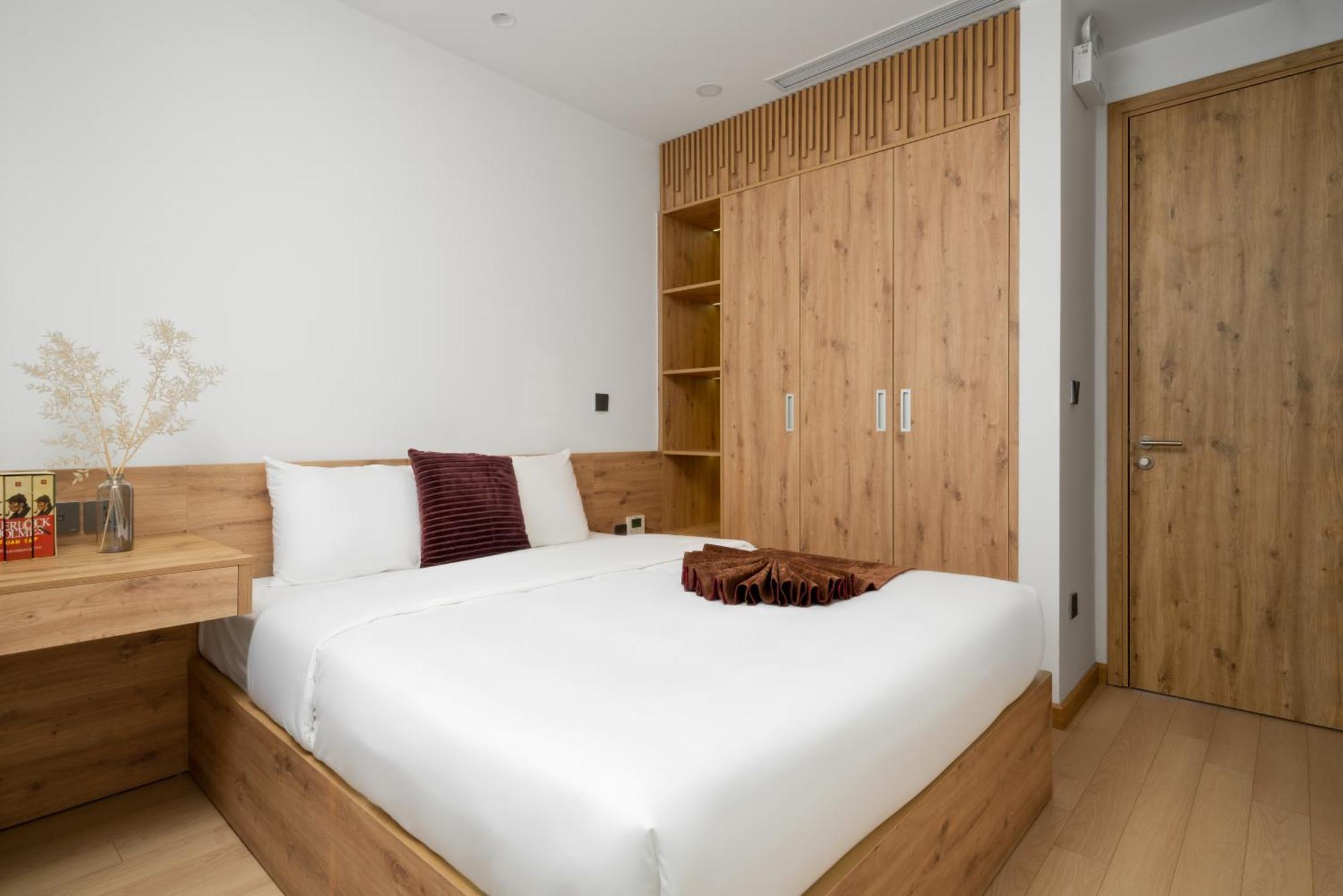 The Galaxy Home Doi Can Hotel And Apartment ハノイ市 エクステリア 写真